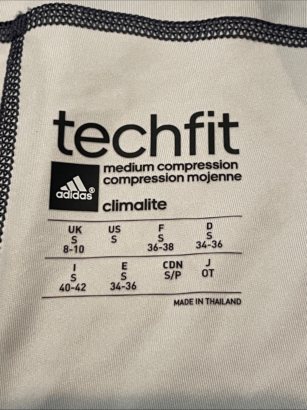 Adidas Bunale - 2
Leggings (S) & Sweatshirt (M) - Picture 6 of 16